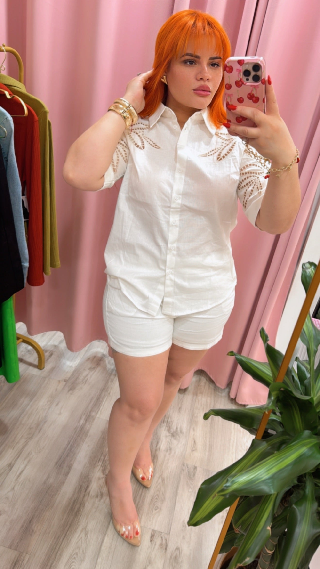 Carla Line Set